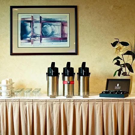Hampton Inn & Suites, By Hilton - Vancouver Downtown-2